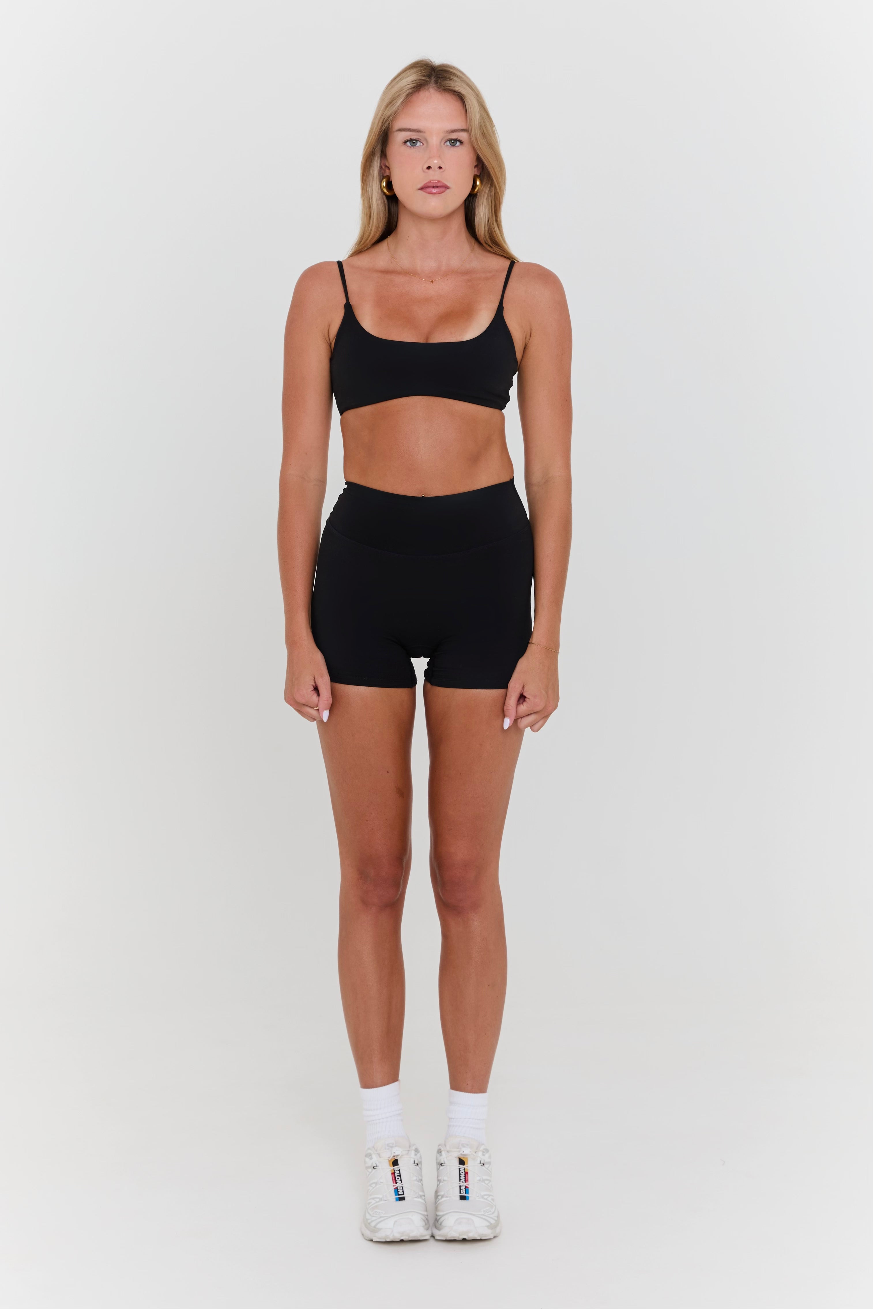 Florencia Jasmine Crop Black