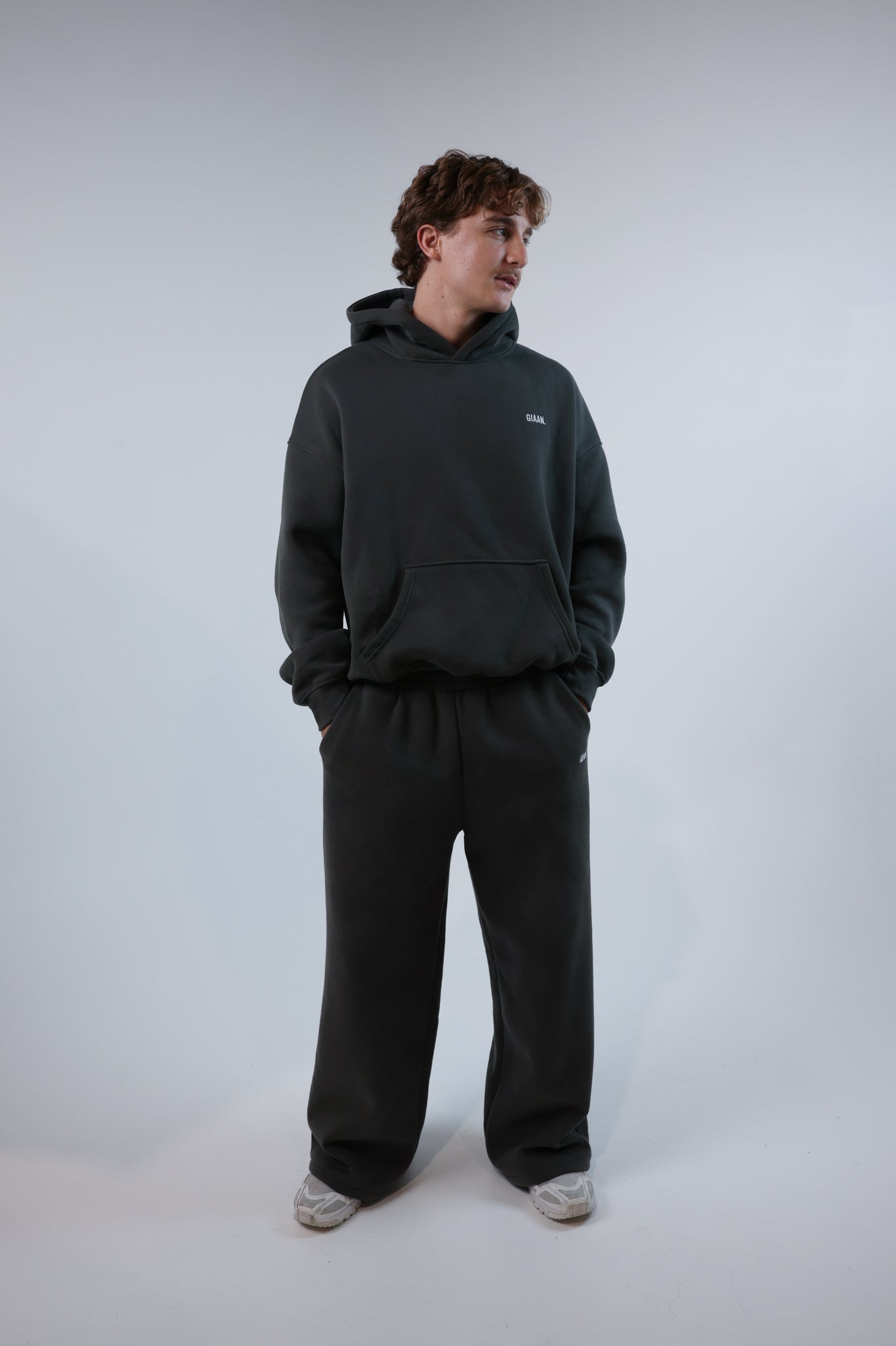 Giaan Hoodie Charcoal
