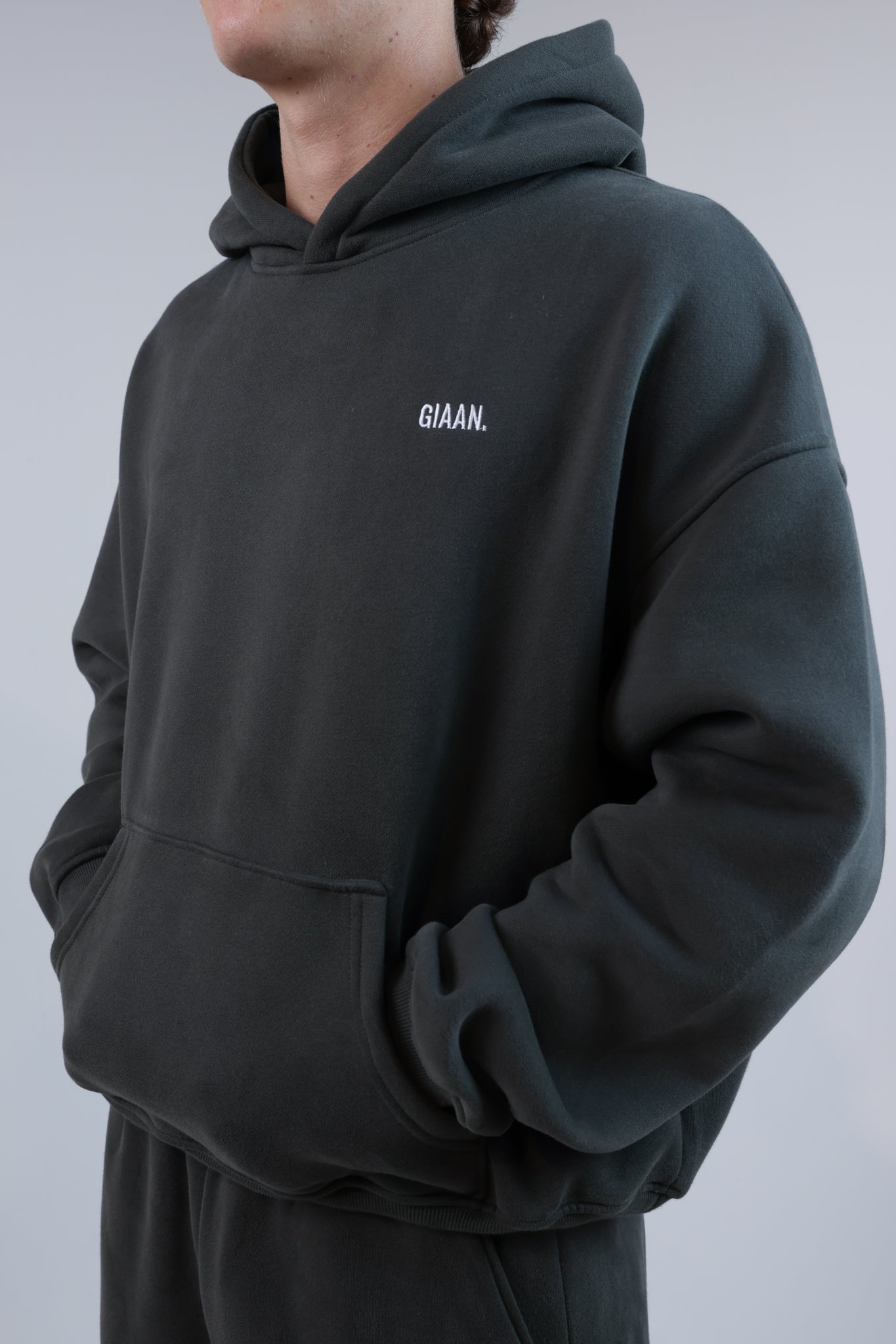 Giaan Hoodie Charcoal
