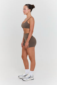 Florencia 4.5" Short Espresso