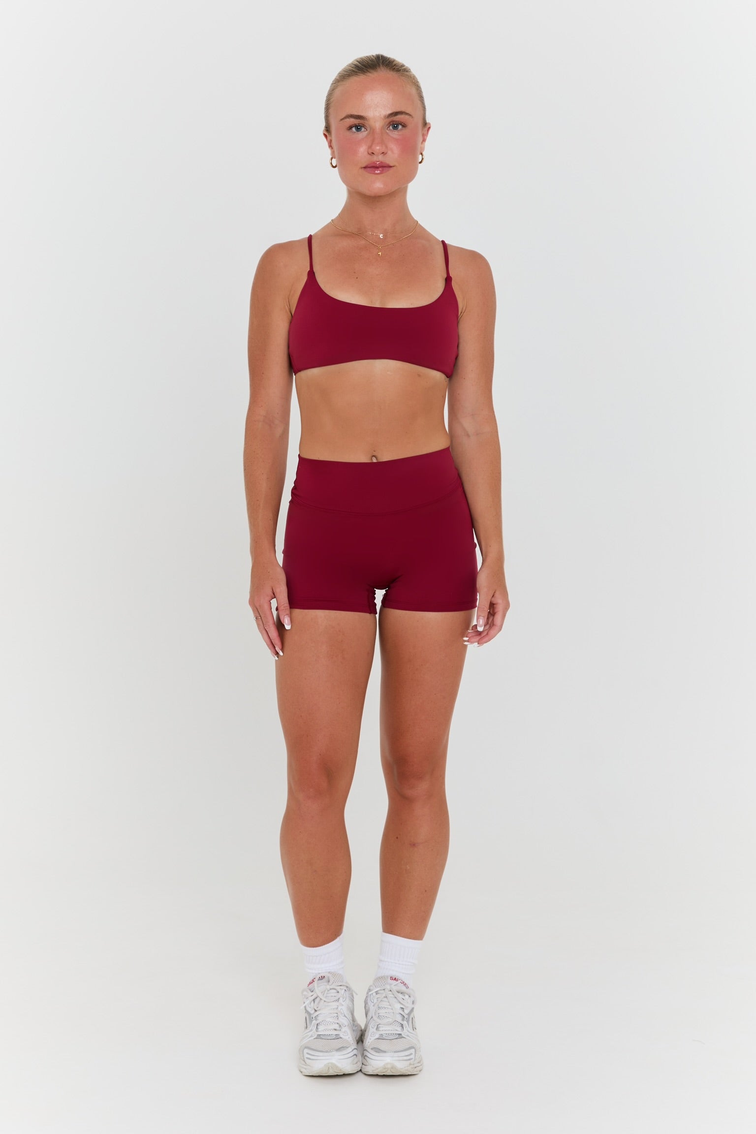 Florencia 4.5" Short Cherry